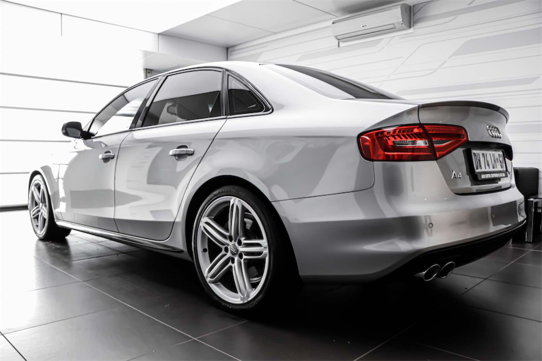 Audi A4 B8