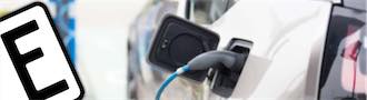 Das E-Kennzeichen für voll- und teil-elektrisch angetriebene Fahrzeuge