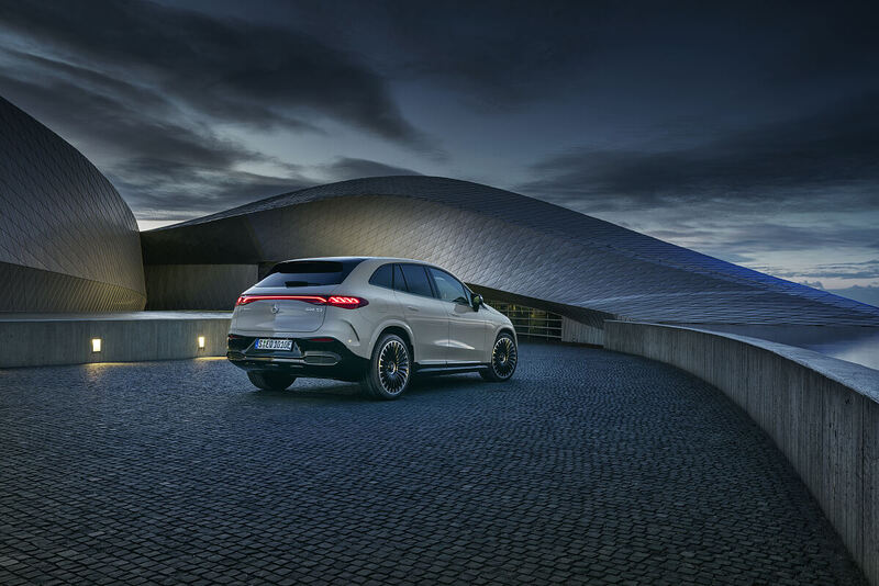 EQE 53 SUV Lichtsignatur am Heck